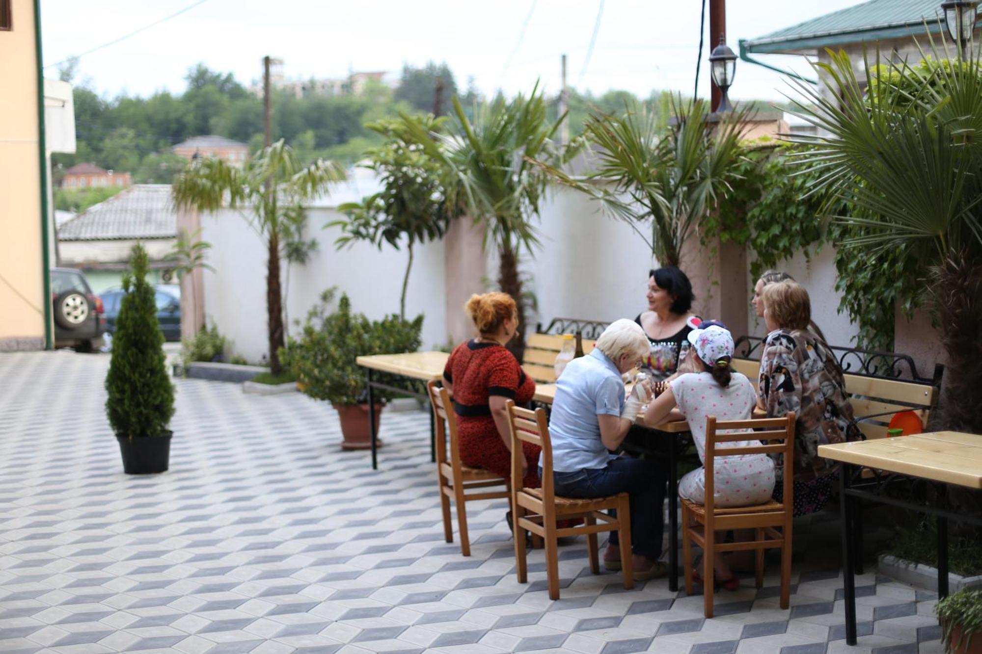 Hotel Nikala Tskaltubo Ngoại thất bức ảnh