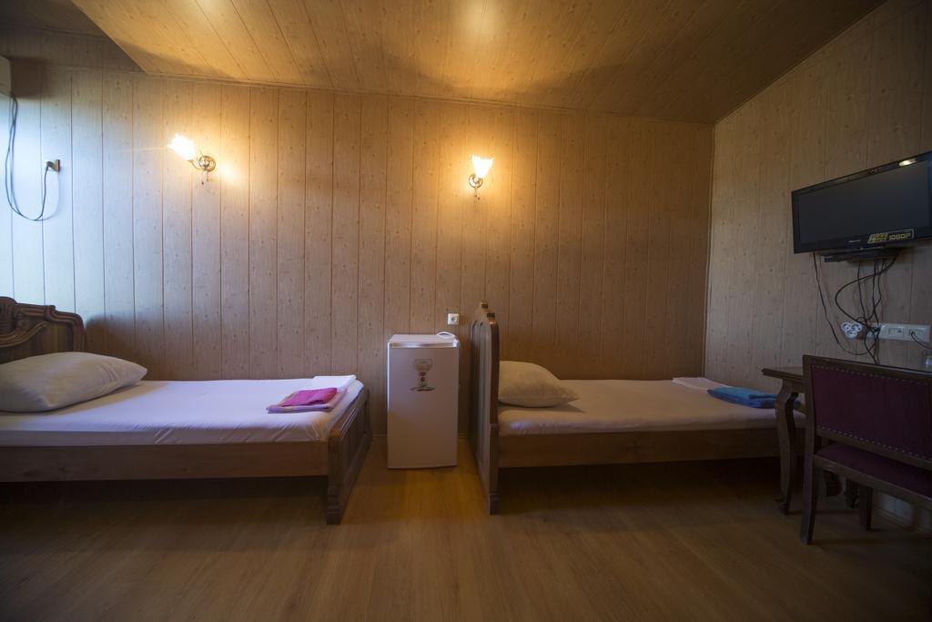 Hotel Nikala Tskaltubo Ngoại thất bức ảnh