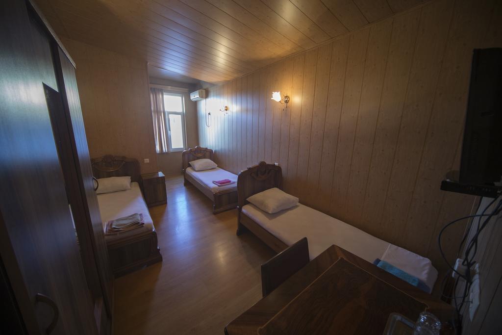 Hotel Nikala Tskaltubo Ngoại thất bức ảnh