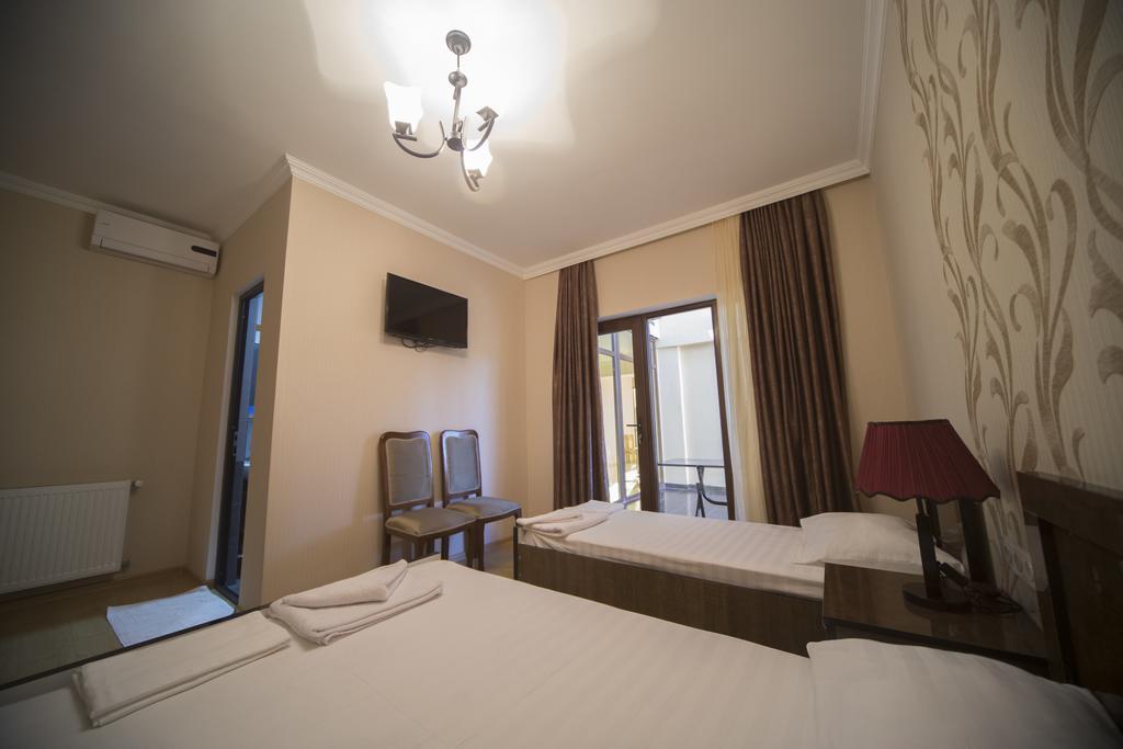 Hotel Nikala Tskaltubo Ngoại thất bức ảnh