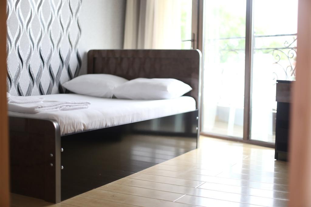 Hotel Nikala Tskaltubo Ngoại thất bức ảnh