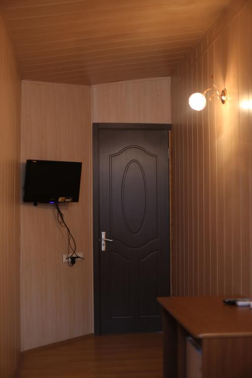 Hotel Nikala Tskaltubo Ngoại thất bức ảnh
