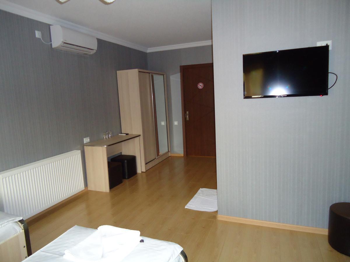 Hotel Nikala Tskaltubo Ngoại thất bức ảnh