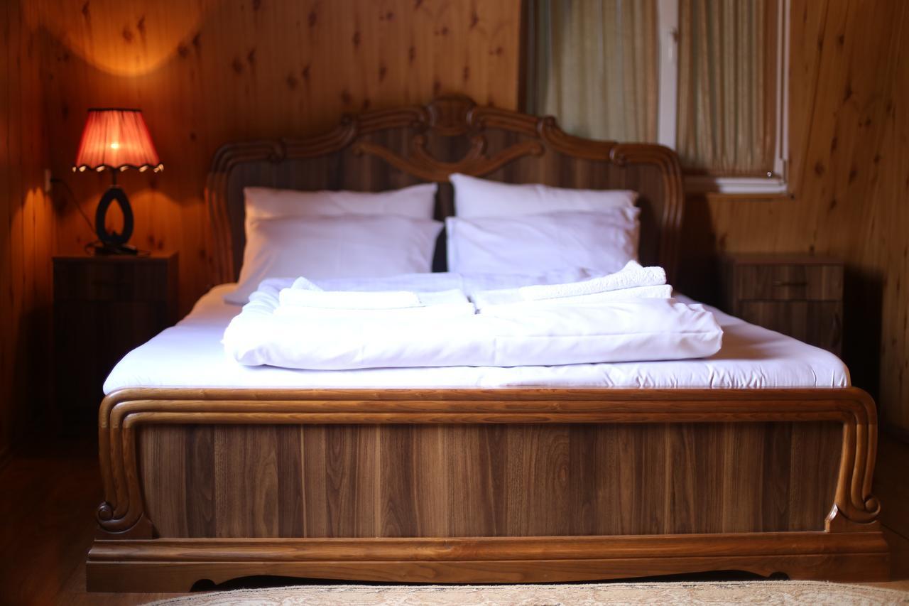 Hotel Nikala Tskaltubo Ngoại thất bức ảnh